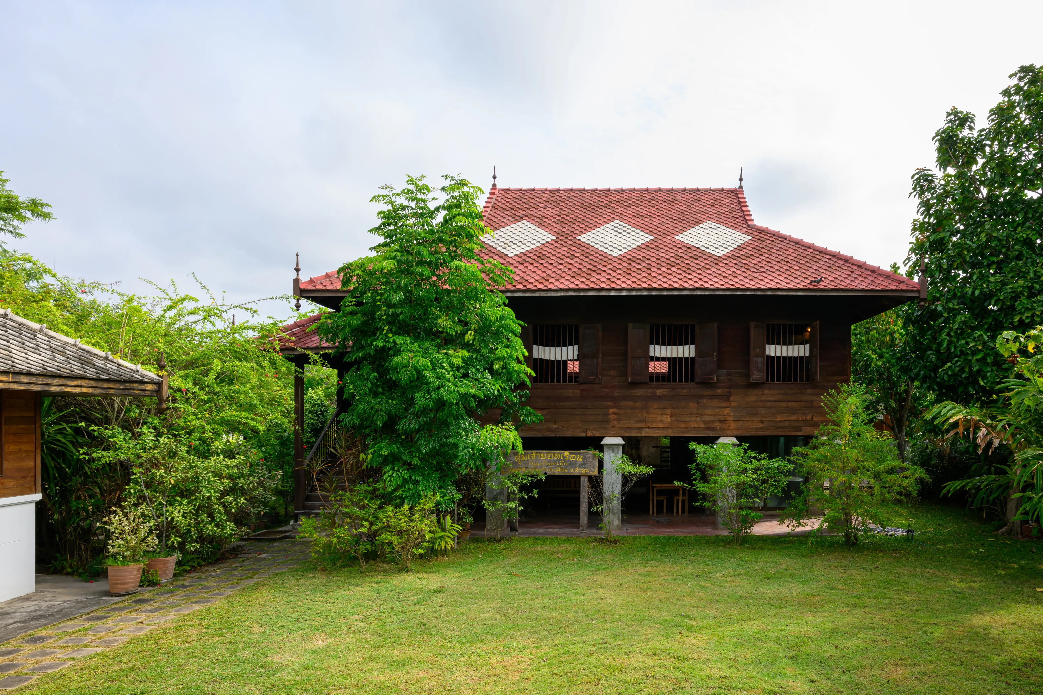 Gallery 6