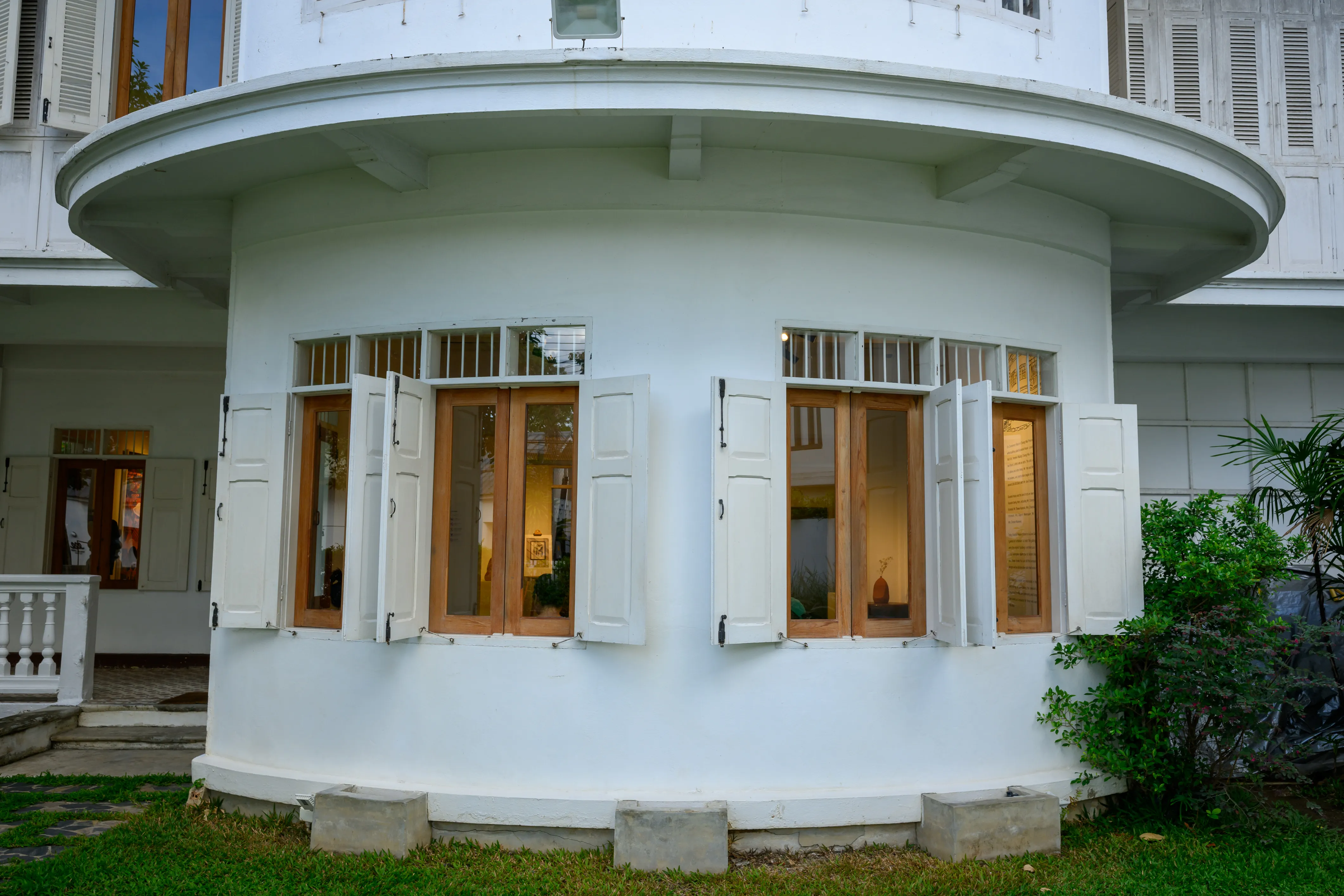 Gallery 6