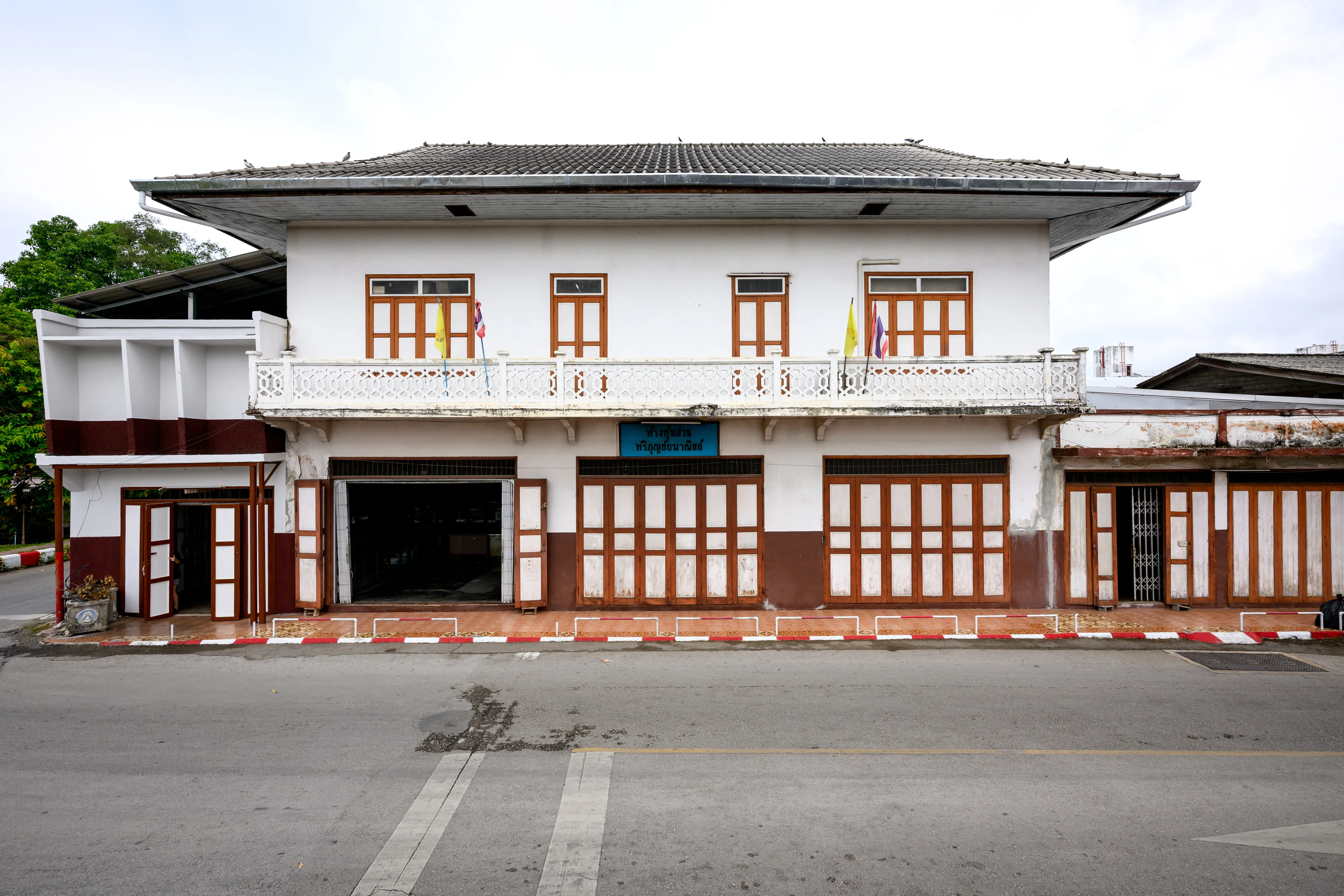 Gallery 3
