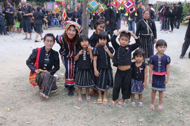 หมู่บ้านวัฒนธรรมไทดำ เทศบาลตำบลเขาแก้ว - Image 2