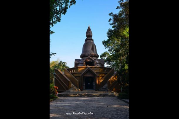 พิพิธภัณฑ์พระอาจารย์มั่น ภูริทัตตะเถระ - Image 2
