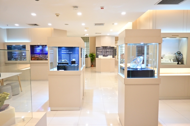 ศูนย์การเรียนรู้ด้านอัญมณีและเครื่องประดับ - Image 4